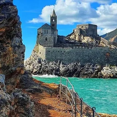 La Casetta Della Nini - Explore And Cinque Terre アパート